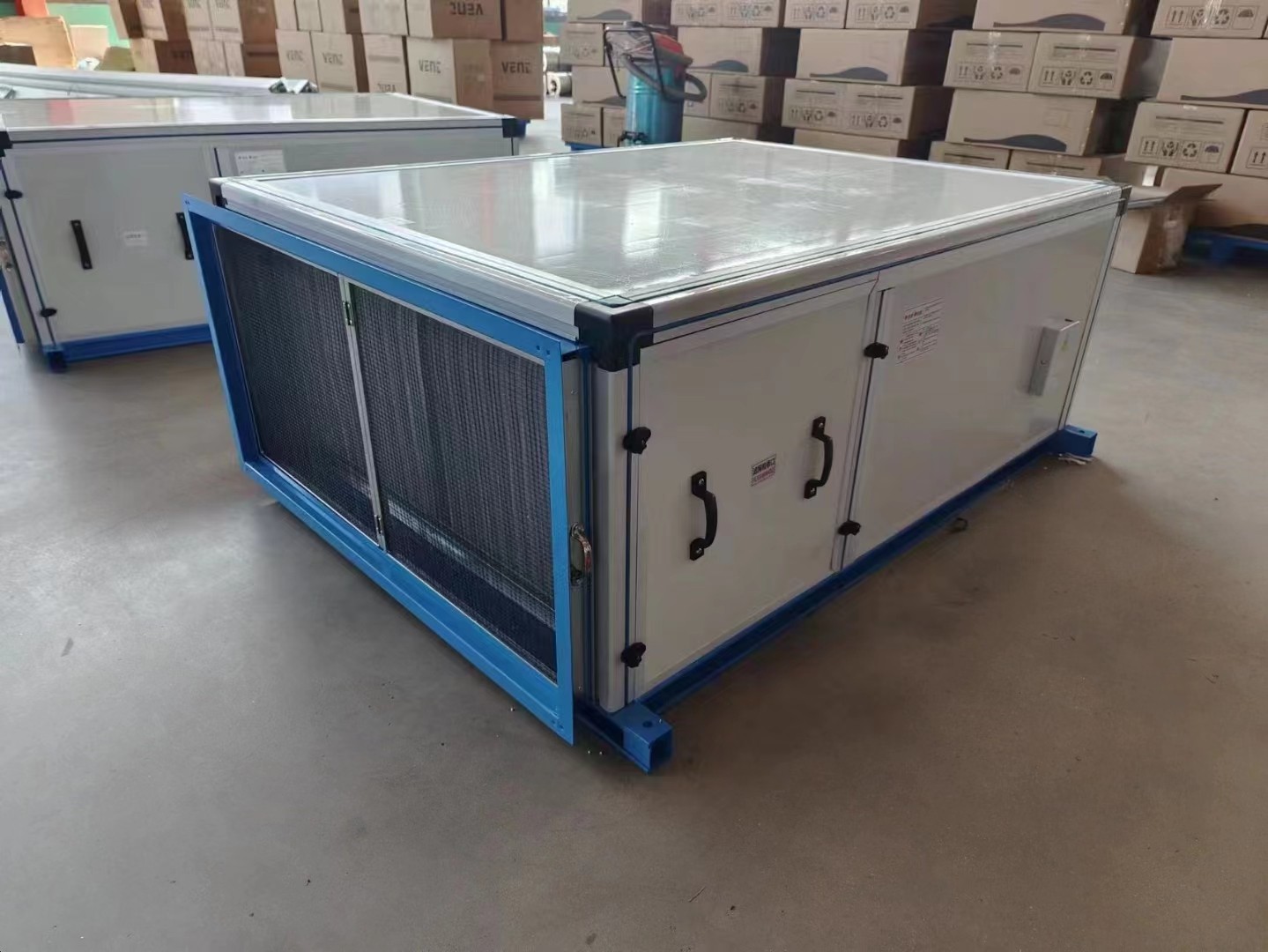新风机组实现室内空气净? onmousewheel=